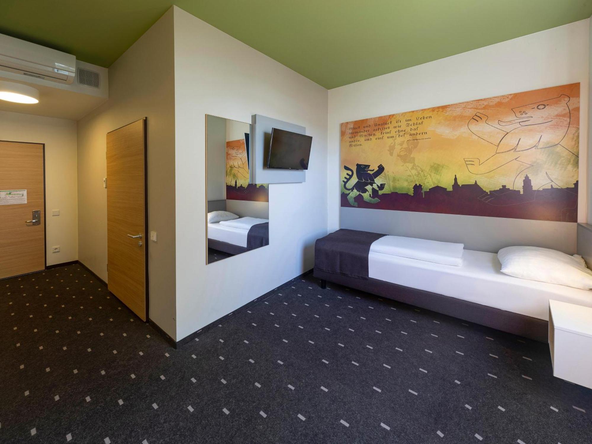 B&B Hotel Weimar ภายนอก รูปภาพ